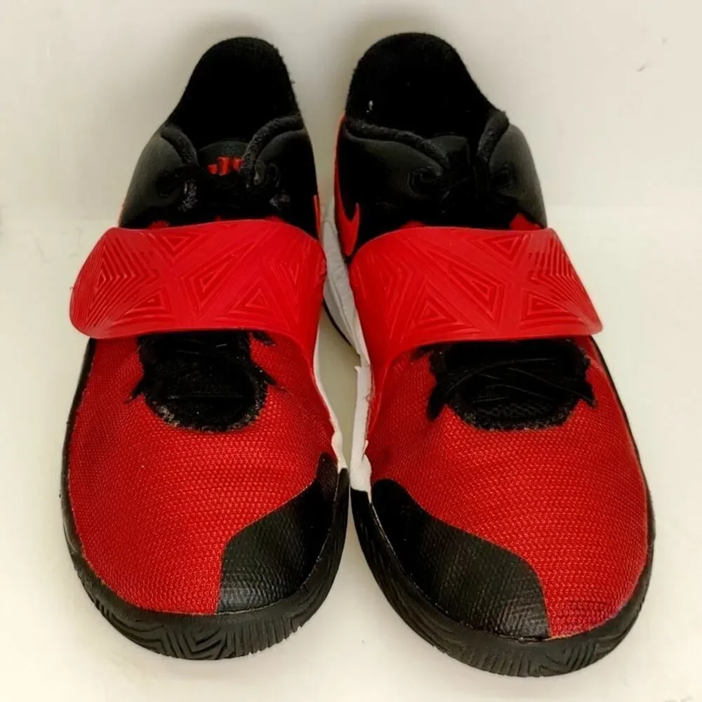 Nike Kyrie Flytrap III Red/Black Sneakers - Boys Size 6Y